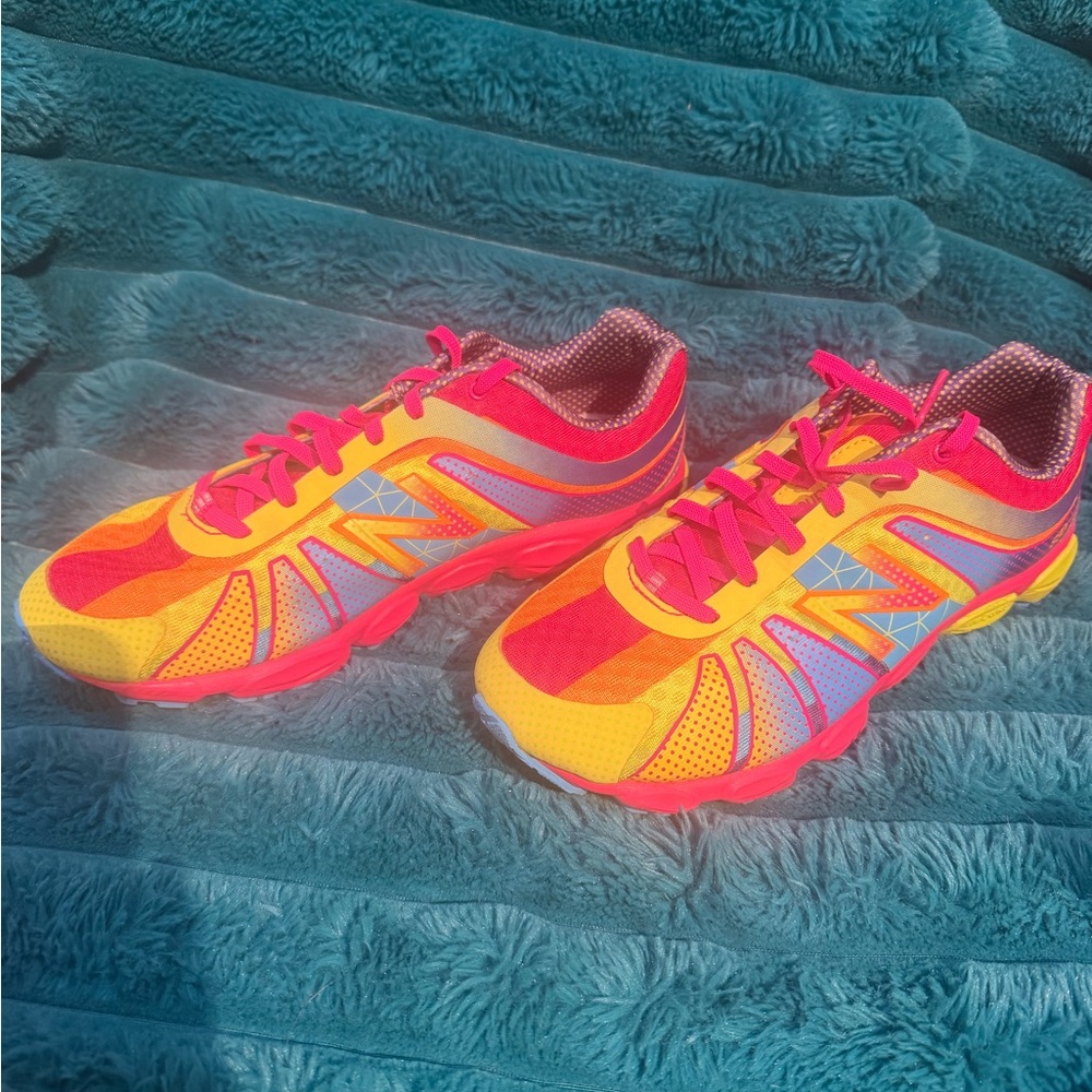 Women Vibrant Athletic Shoes